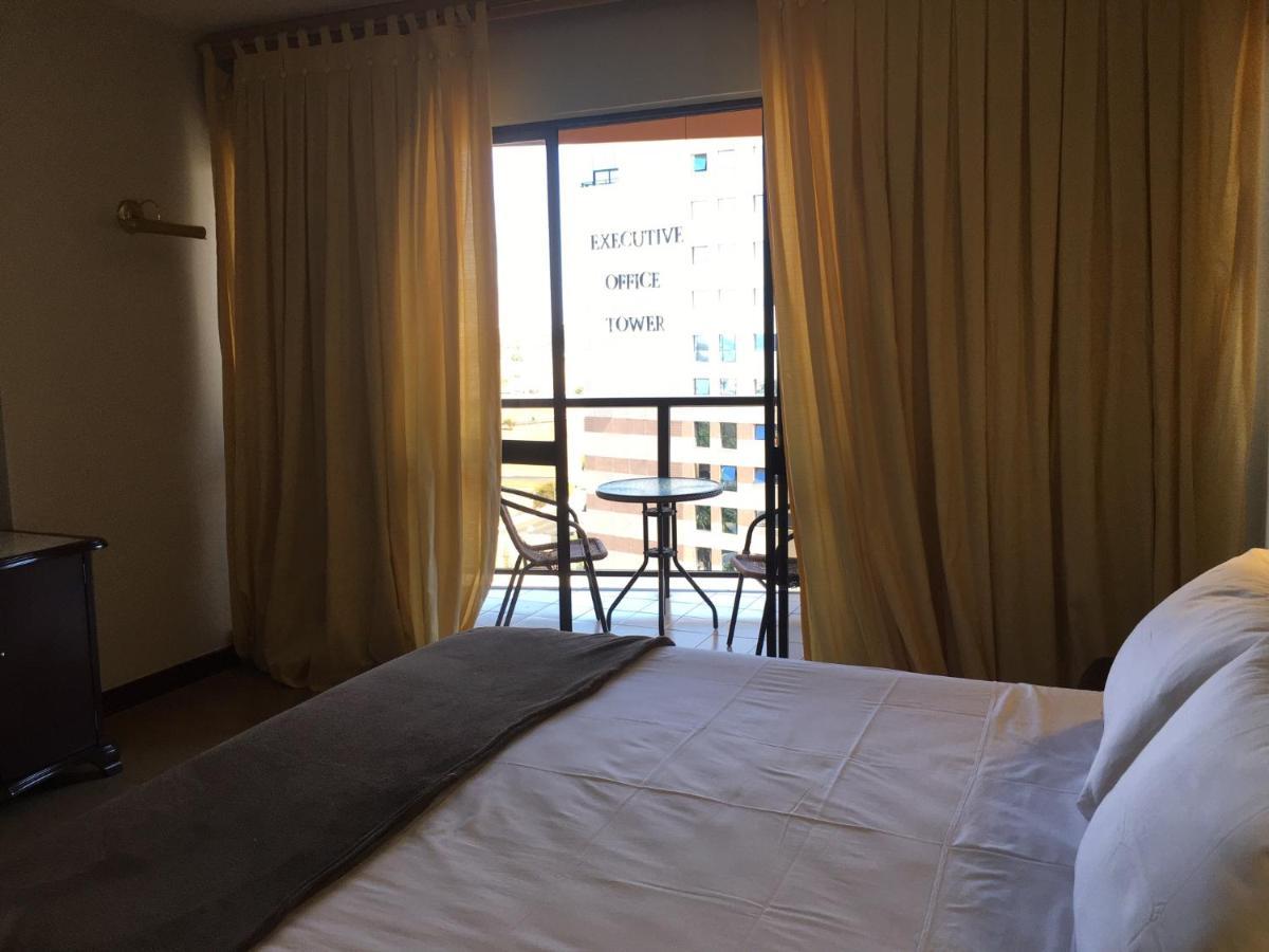 Apart Hotel No Coracao De Brasilia Kubitschek Plaza Екстериор снимка